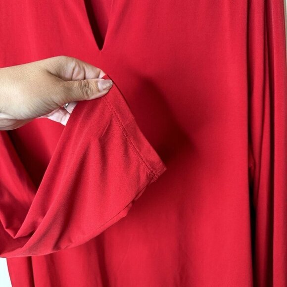 Susan Graver Red Liquid Knit Keyhole Neck Long Sleeve Pullover Blouse Top Sz 2X - Picture 5 of 9